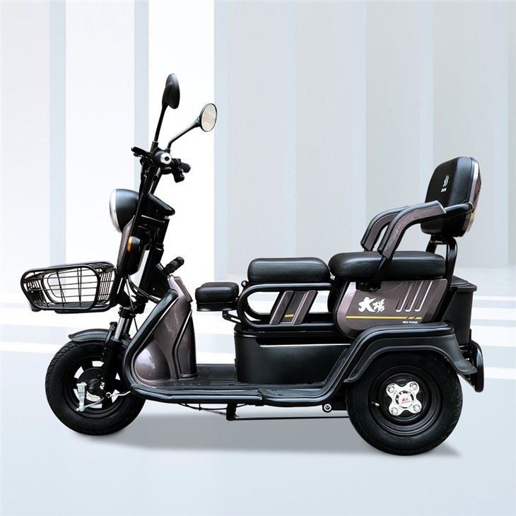 3 Wheels Electric Tricycle For Elder Leisure